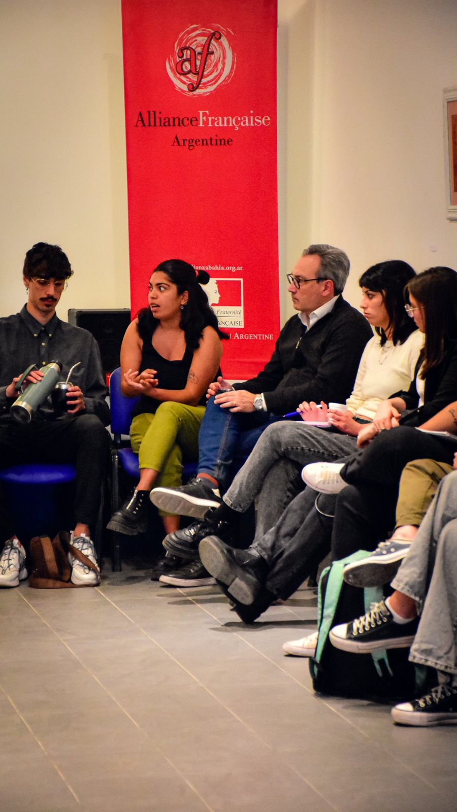 Vista general de la marcha y su bandera principal